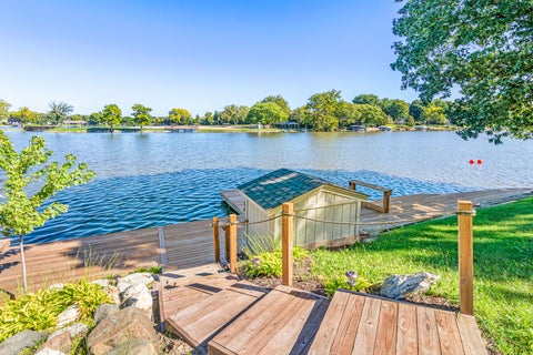 Tiny photo for 24 Holiday Drive, Lake Holiday, IL 60552 (MLS # 12776542)
