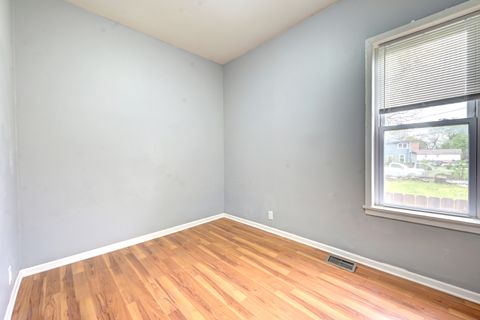 Tiny photo for 135 W 109th Place, Chicago, IL 60628 (MLS # 12651650)