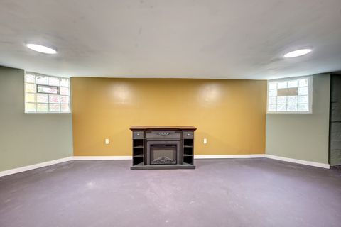 Tiny photo for 135 W 109th Place, Chicago, IL 60628 (MLS # 12651650)