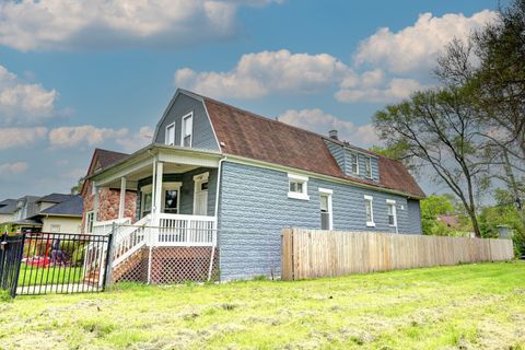 Tiny photo for 135 W 109th Place, Chicago, IL 60628 (MLS # 12651650)