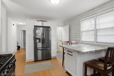 Tiny photo for 14439 Lawndale Avenue, Midlothian, IL 60445 (MLS # 12593847)