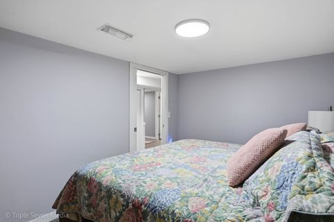 Tiny photo for 14439 Lawndale Avenue, Midlothian, IL 60445 (MLS # 12593847)