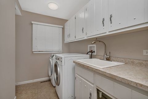 Tiny photo for 16705 W 138th Street, Lockport, IL 60441 (MLS # 12468572)