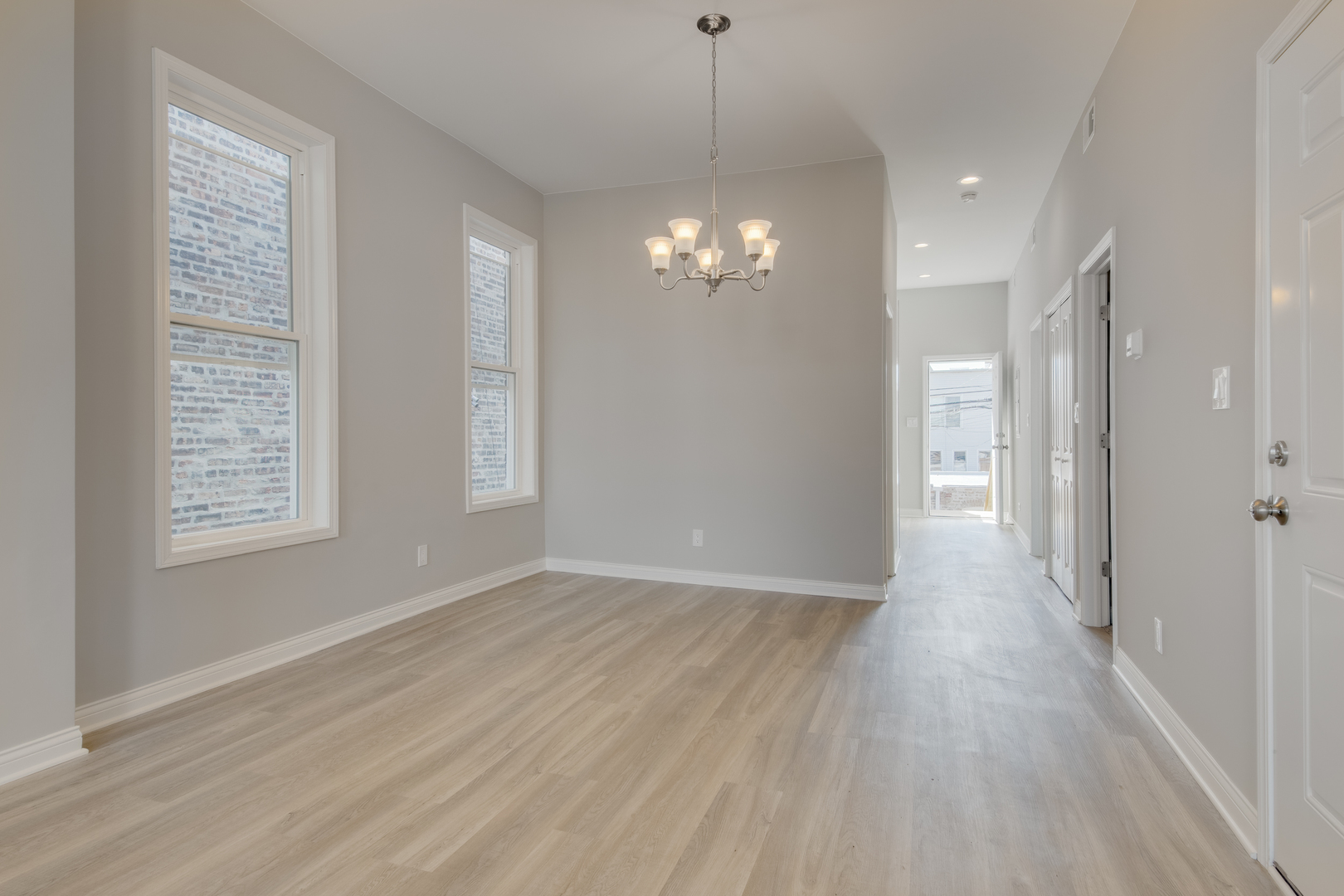 1536 N Talman Avenue 1