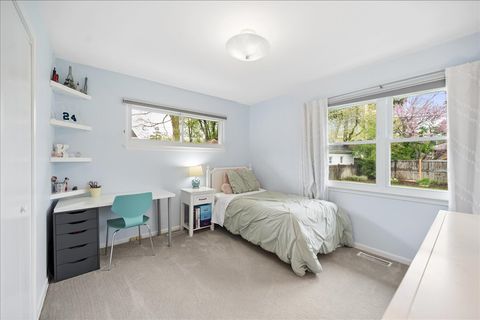 Tiny photo for 912 Hunter Road, Wilmette, IL 60091 (MLS # 12616095)