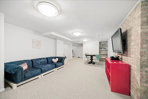 Tiny photo for 912 Hunter Road, Wilmette, IL 60091 (MLS # 12616095)