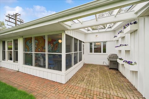 Tiny photo for 912 Hunter Road, Wilmette, IL 60091 (MLS # 12616095)