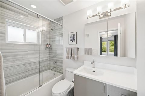 Tiny photo for 912 Hunter Road, Wilmette, IL 60091 (MLS # 12616095)