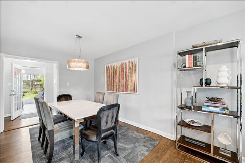 Tiny photo for 912 Hunter Road, Wilmette, IL 60091 (MLS # 12616095)