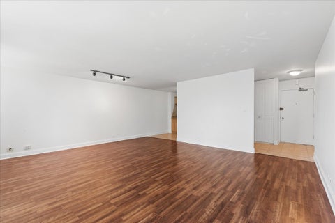 Tiny photo for 4250 N Marine Drive #531, Chicago, IL 60613 (MLS # 12736913)