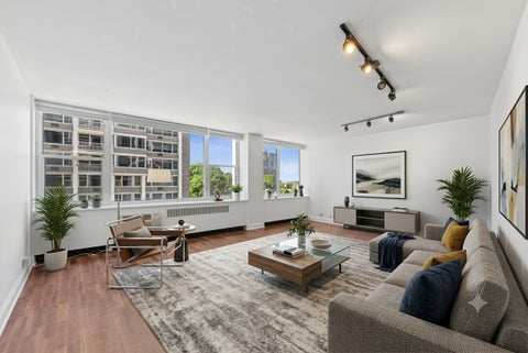 Tiny photo for 4250 N Marine Drive #531, Chicago, IL 60613 (MLS # 12736913)