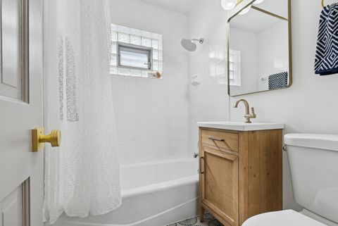 Tiny photo for 600 8th Avenue, La Grange, IL 60525 (MLS # 12583468)