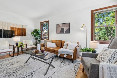 Tiny photo for 600 8th Avenue, La Grange, IL 60525 (MLS # 12583468)