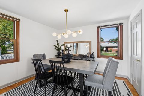 Tiny photo for 600 8th Avenue, La Grange, IL 60525 (MLS # 12583468)