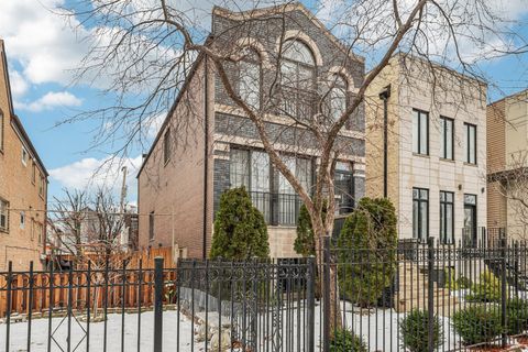 Tiny photo for 3137 N Spaulding Avenue, Chicago, IL 60618 (MLS # 12543663)