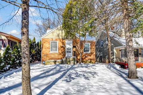 Photo of 351 16th Place, Chicago Heights, IL 60411 (MLS # 12526867)