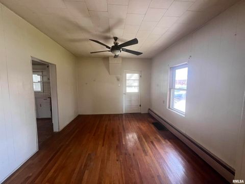 Tiny photo for 307 N MORGAN Street, Anna, IL 62906 (MLS # QC4266441)