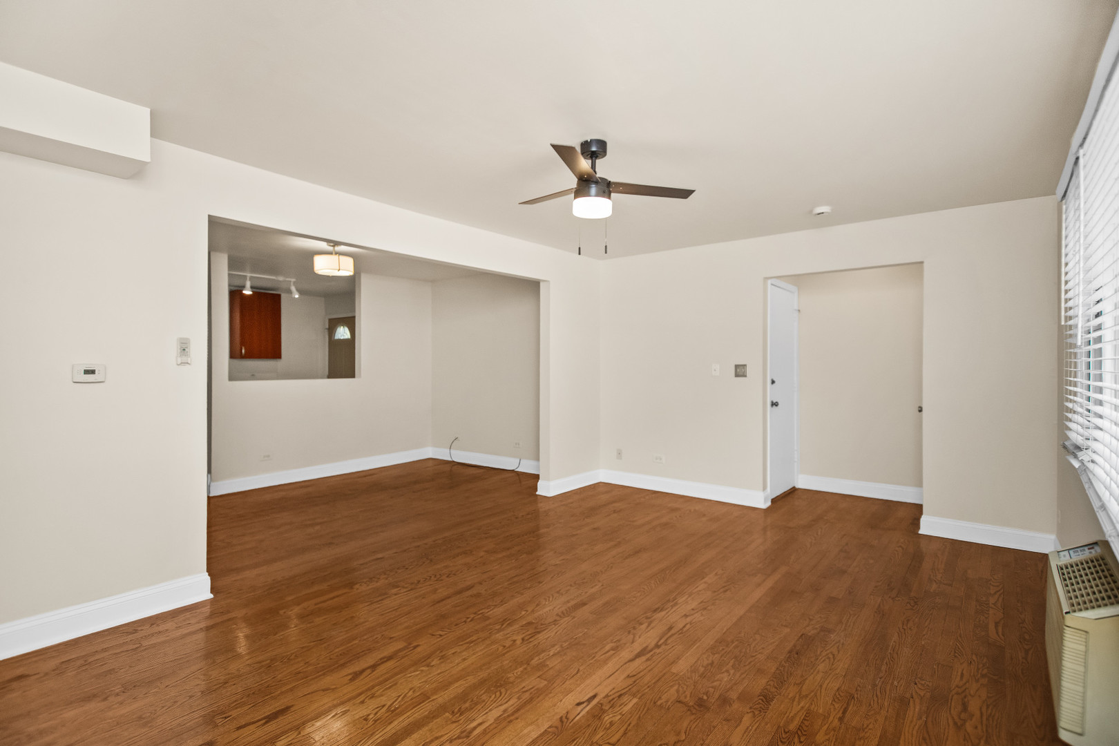 1615 W Touhy Avenue 2N
