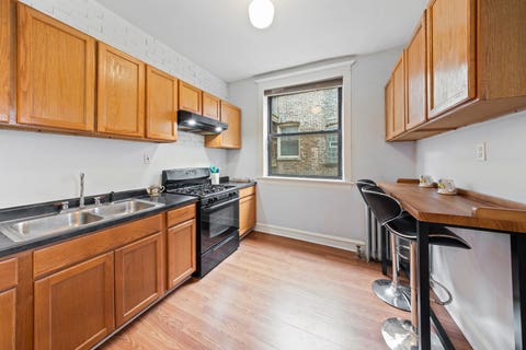 Tiny photo for 5522 S Cornell Avenue #2W, Chicago, IL 60637 (MLS # 12690714)