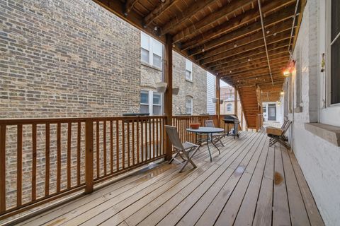 Tiny photo for 737 W BELDEN Avenue #E, Chicago, IL 60614 (MLS # 12582571)