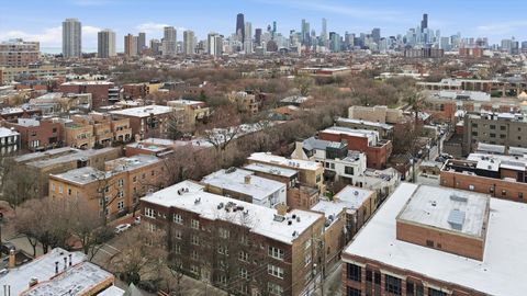 Tiny photo for 737 W BELDEN Avenue #E, Chicago, IL 60614 (MLS # 12582571)