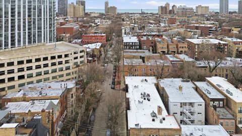 Tiny photo for 737 W BELDEN Avenue #E, Chicago, IL 60614 (MLS # 12582571)