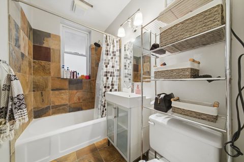 Tiny photo for 737 W BELDEN Avenue #E, Chicago, IL 60614 (MLS # 12582571)