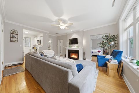 Tiny photo for 737 W BELDEN Avenue #E, Chicago, IL 60614 (MLS # 12582571)