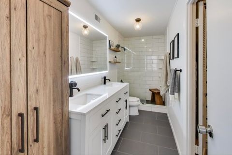 Tiny photo for 2754 N Hampden Court #506, Chicago, IL 60614 (MLS # 12499003)