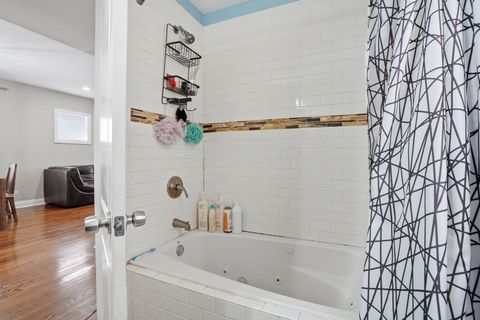 Tiny photo for 2923 N New England Avenue, Chicago, IL 60634 (MLS # 12632069)