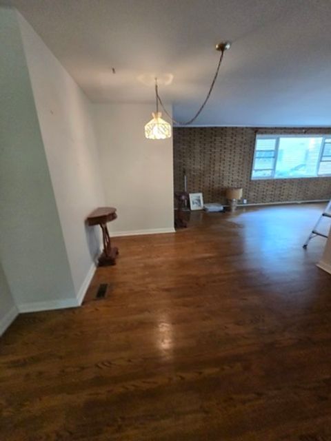 Tiny photo for 4 Garden Drive #4, La Grange, IL 60526 (MLS # 12479446)