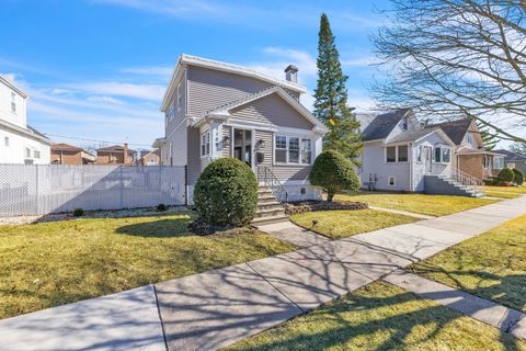 Photo of 1109 N 12th Avenue, Melrose Park, IL 60160 (MLS # 12574732)