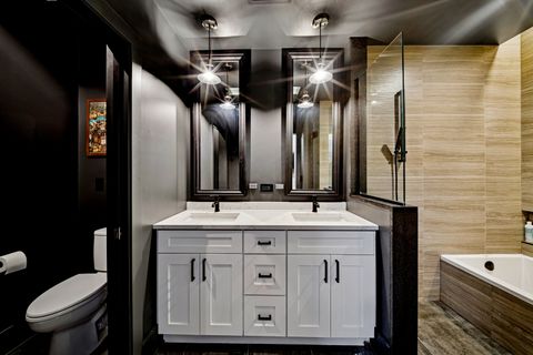 Tiny photo for 3105 S Giles Avenue #1S, Chicago, IL 60616 (MLS # 12582749)