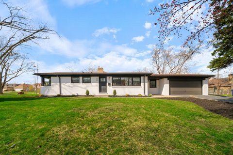 220 E Washington Street Des Plaines IL 60016