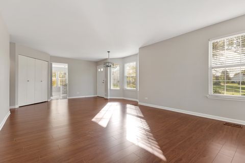 Tiny photo for 148 White Branch Court, Buffalo Grove, IL 60089 (MLS # 12492866)