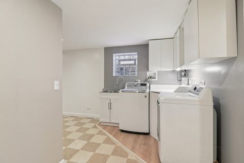 Tiny photo for 5026 N Hamlin Avenue, Chicago, IL 60625 (MLS # 12502558)