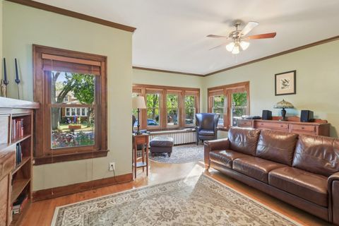 Tiny photo for 5026 N Hamlin Avenue, Chicago, IL 60625 (MLS # 12502558)