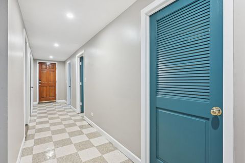 Tiny photo for 5026 N Hamlin Avenue, Chicago, IL 60625 (MLS # 12502558)