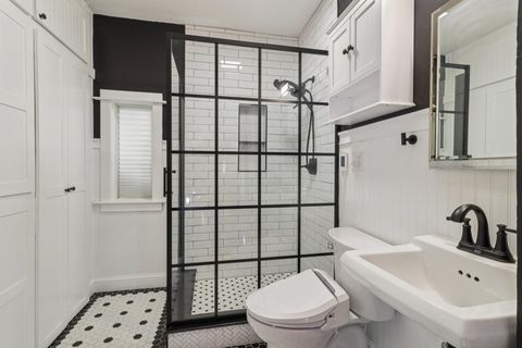 Tiny photo for 5026 N Hamlin Avenue, Chicago, IL 60625 (MLS # 12502558)