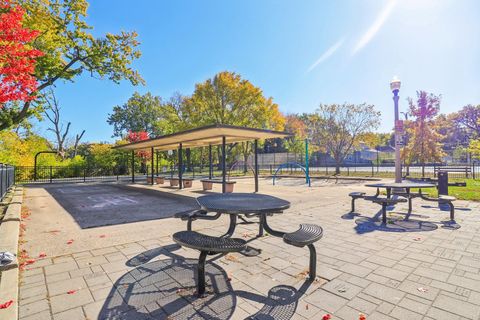 Tiny photo for 5026 N Hamlin Avenue, Chicago, IL 60625 (MLS # 12502558)