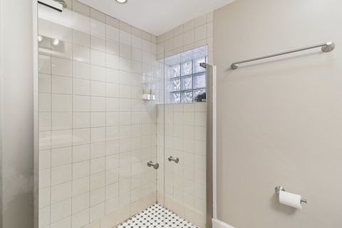Tiny photo for 5026 N Hamlin Avenue, Chicago, IL 60625 (MLS # 12502558)