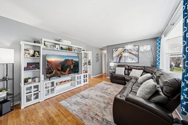 1412 Beach Road
