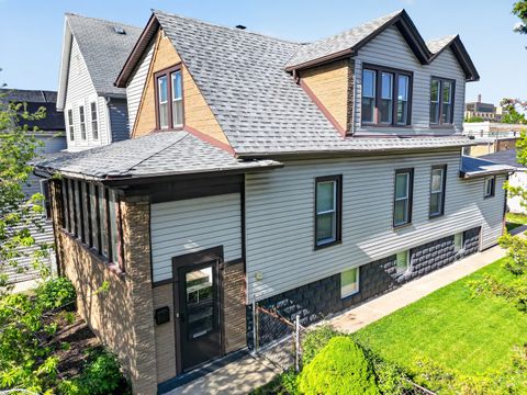 Tiny photo for 135 N 16th Avenue, Melrose Park, IL 60160 (MLS # 12649985)