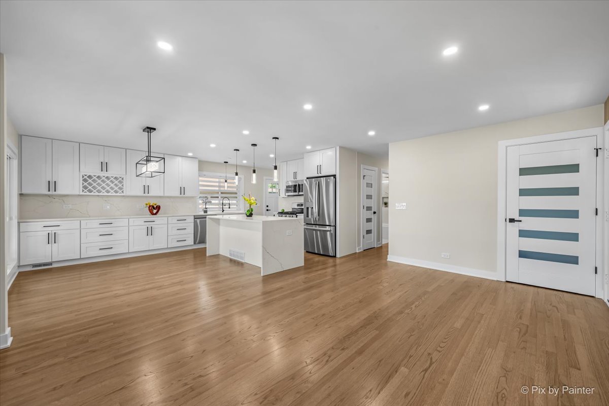 1535 Marshall Drive