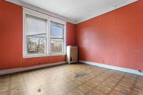 Tiny photo for 5404 S Drexel Avenue, Chicago, IL 60615 (MLS # 12611217)