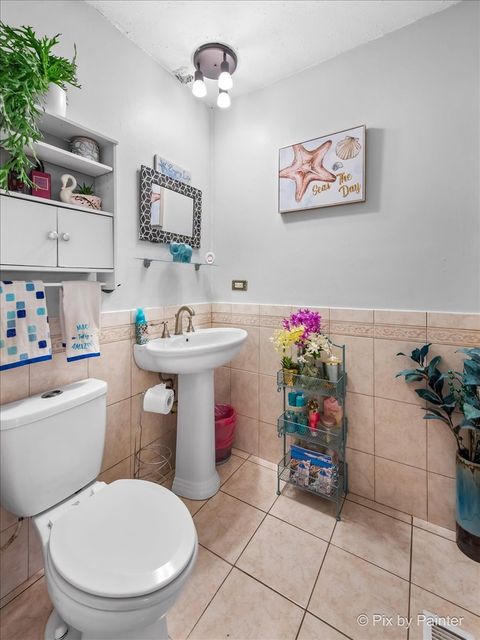 Tiny photo for 712 Scarbrough Circle #712, Hoffman Estates, IL 60169 (MLS # 12556129)