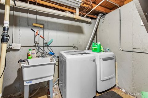 Tiny photo for 712 Scarbrough Circle #712, Hoffman Estates, IL 60169 (MLS # 12556129)