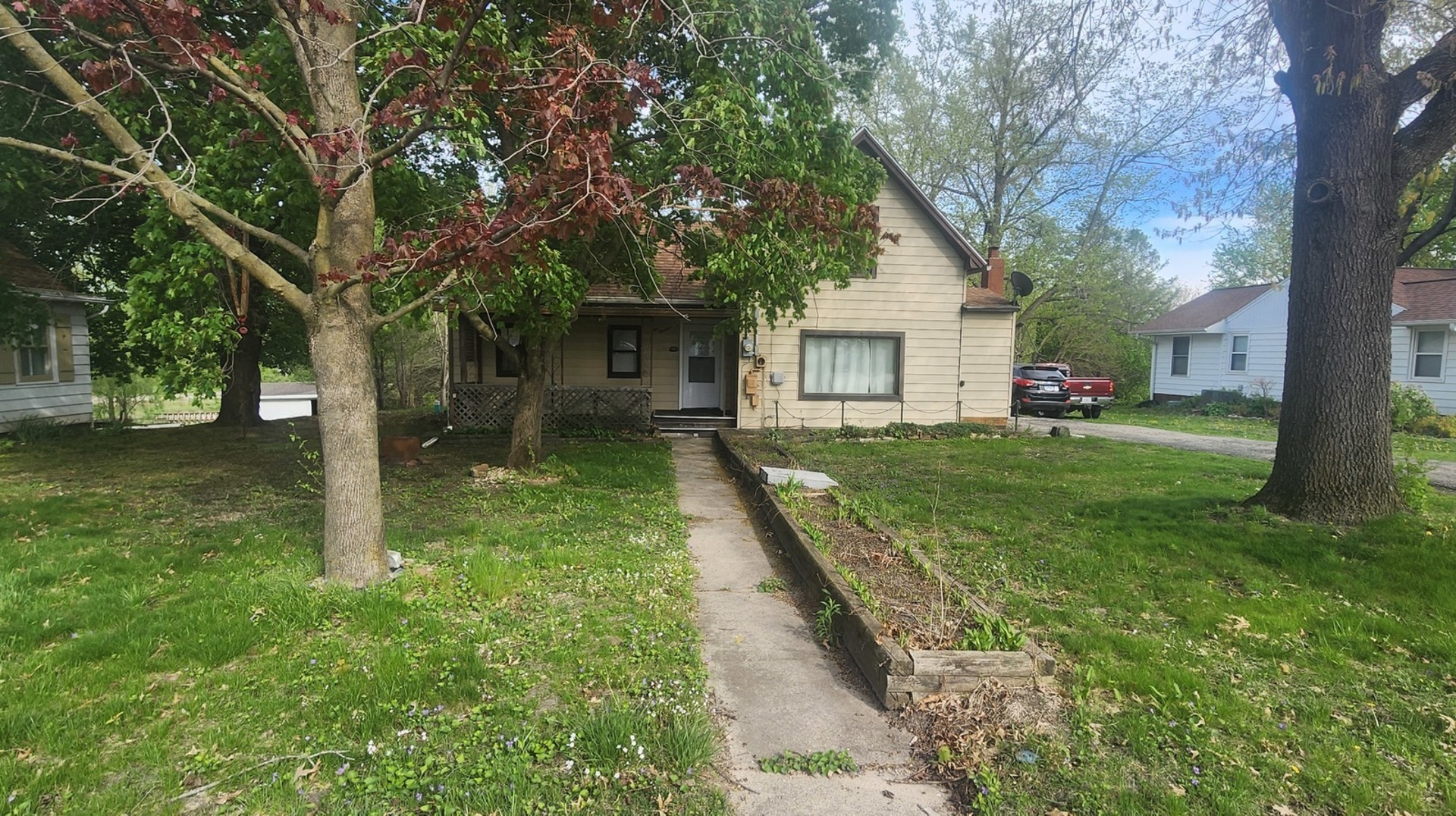 114 Armstrong Street