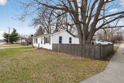 Tiny photo for 2120 Belden Street, Rockford, IL 61101 (MLS # 12602235)