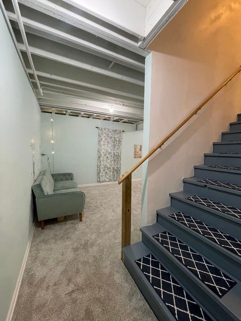 Tiny photo for 200 W Thacker Street, Hoffman Estates, IL 60169 (MLS # 12540051)